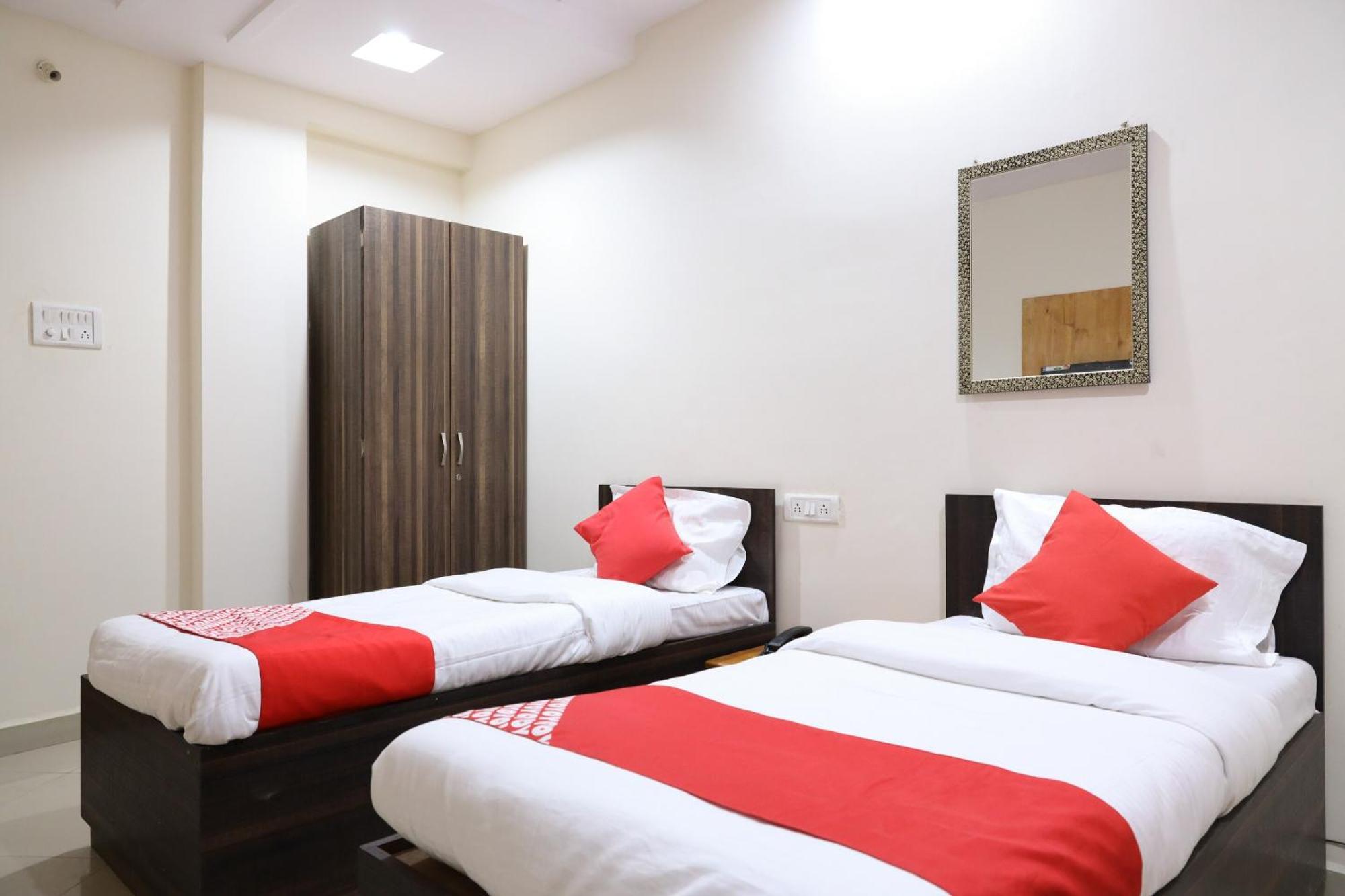 Hotel O Prithvi Inn Nagpur Esterno foto
