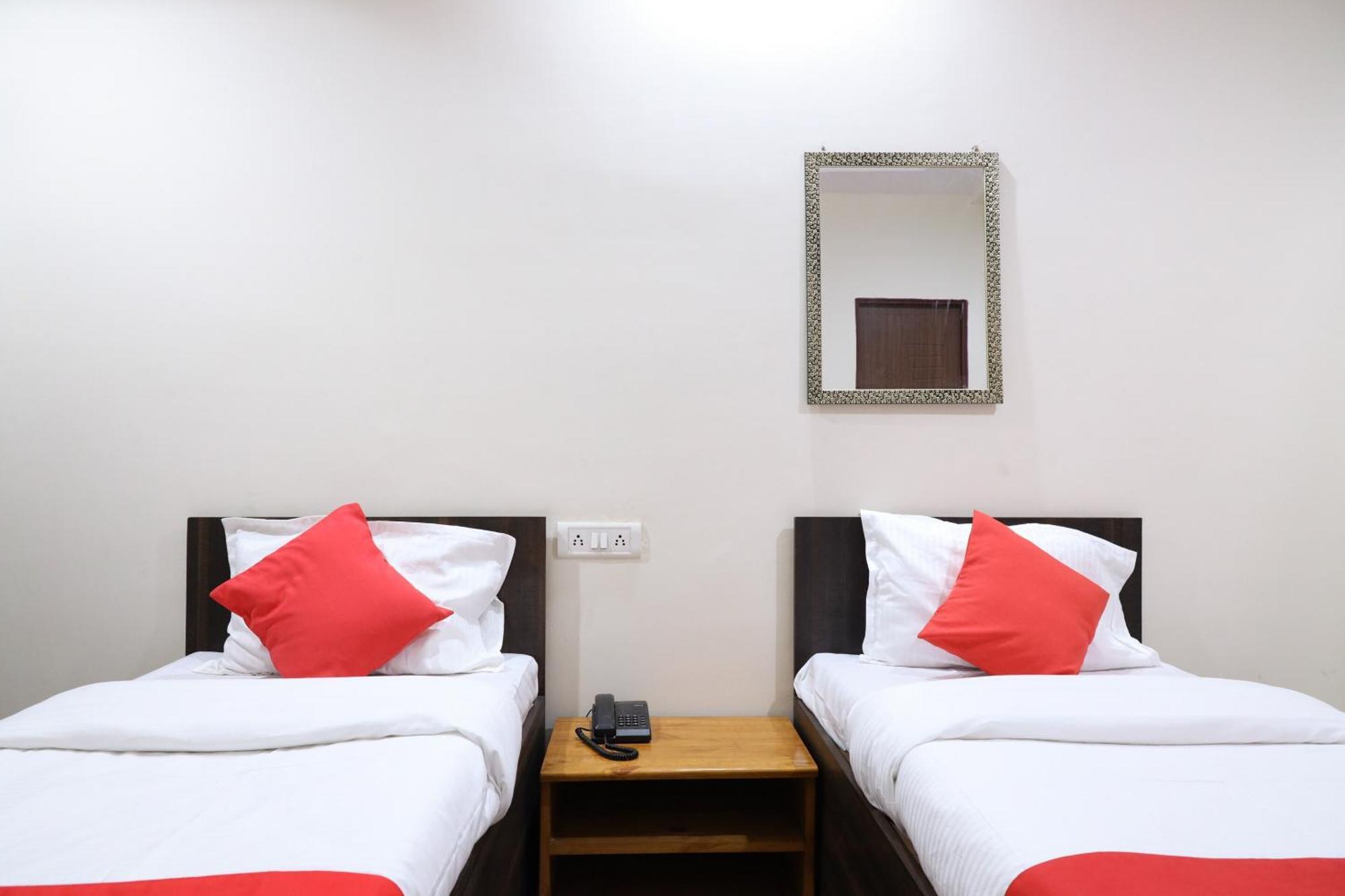 Hotel O Prithvi Inn Nagpur Esterno foto